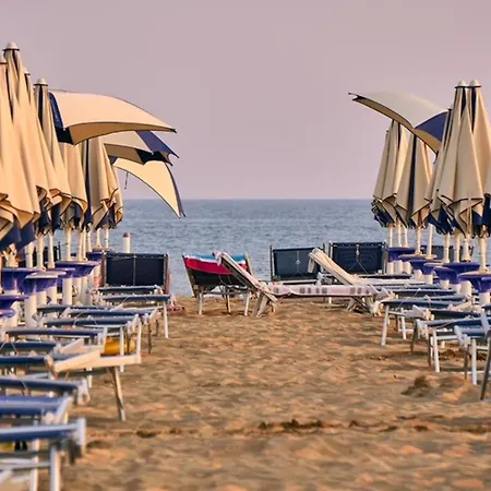 Spacious With Large Balcony Apartamento *