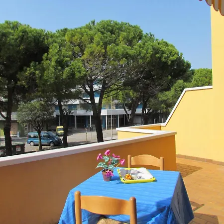 Apartment Spacious With Large Balcony Bibione