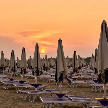 Daire Spacious With Large Balcony Bibione