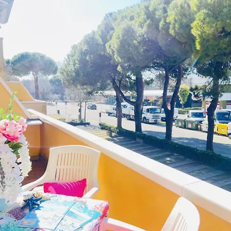 Spacious With Large Balcony Apartament Bibione