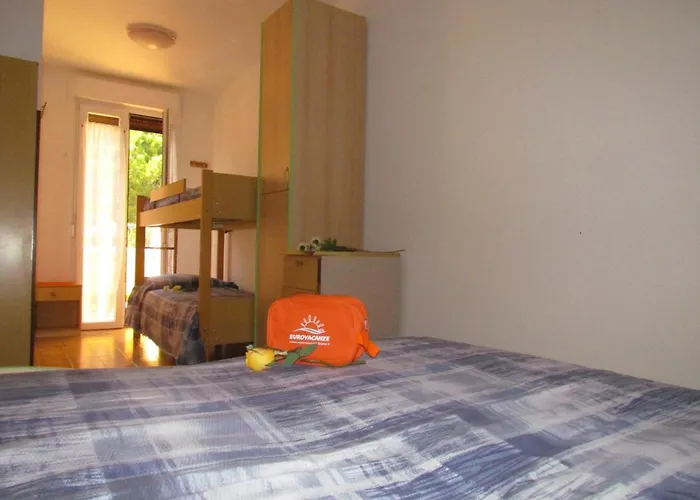 Spacious With Large Balcony Daire Bibione